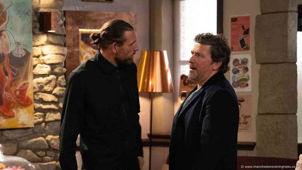 Emmerdale's Chris Coghill teases Kev is 'very torn' over his past in new arrival