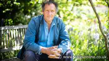 Monty Don shares crucial gardening task in July for vibrant autumn colour