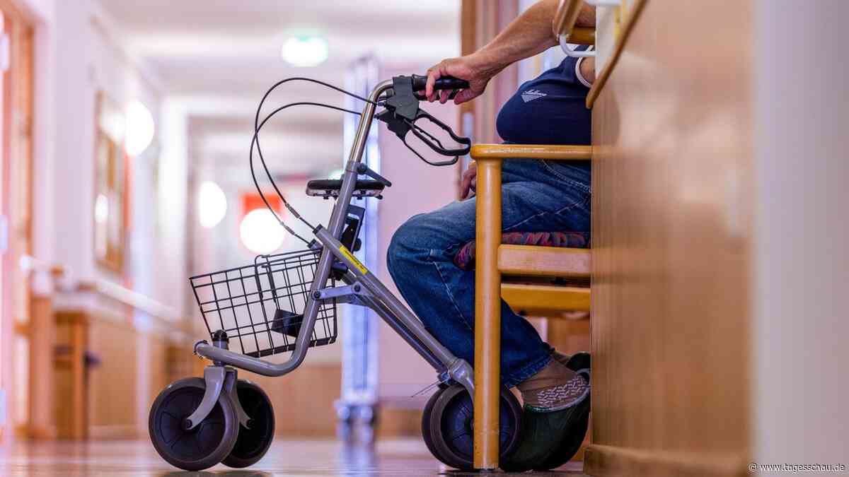 Pflegekosten: Eigenanteil für Pflege im Heim erneut gestiegen