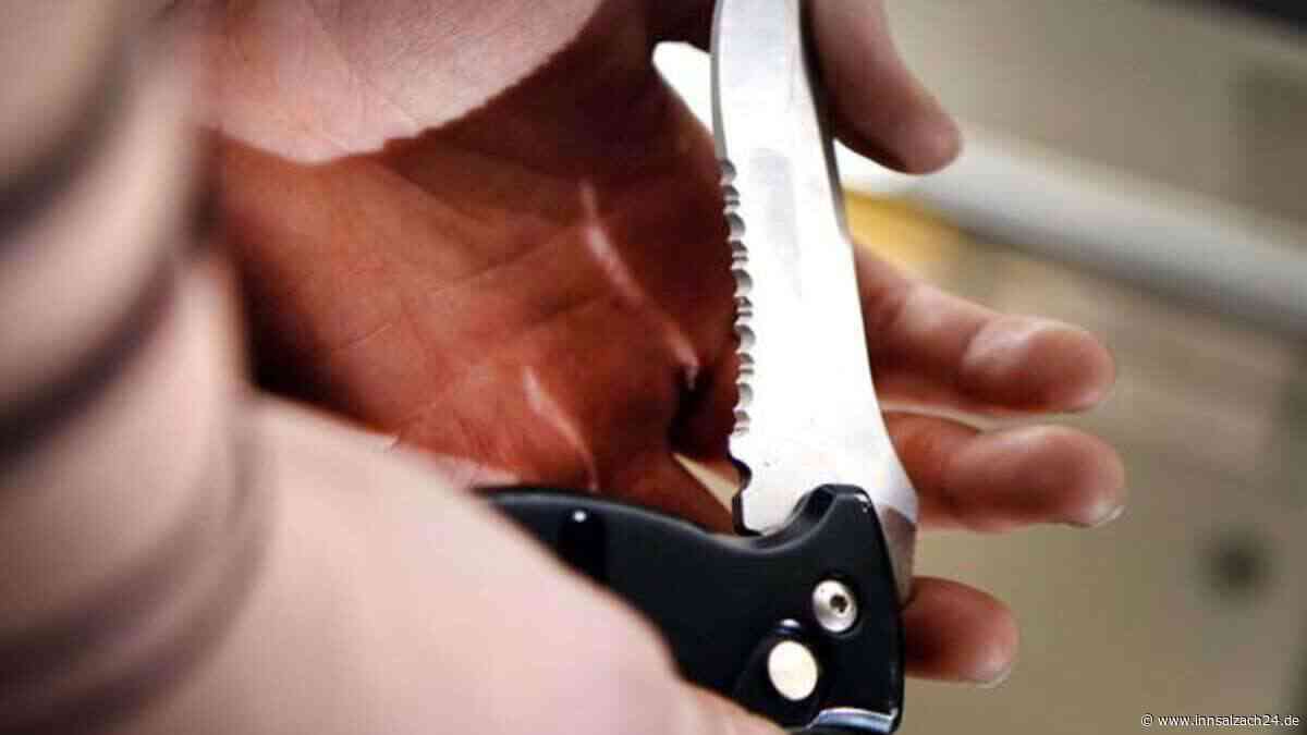 Brutale Messerattacke in Traunstein: Opfer (31) muss in Klinik notoperiert werden