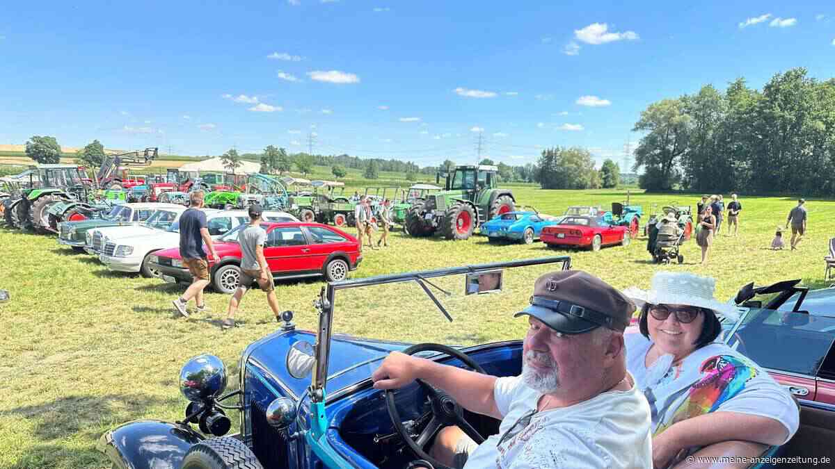 Trabant mit Dachzelt und Renault aus Schrott: Über 370 Oldtimer in Taufkirchen