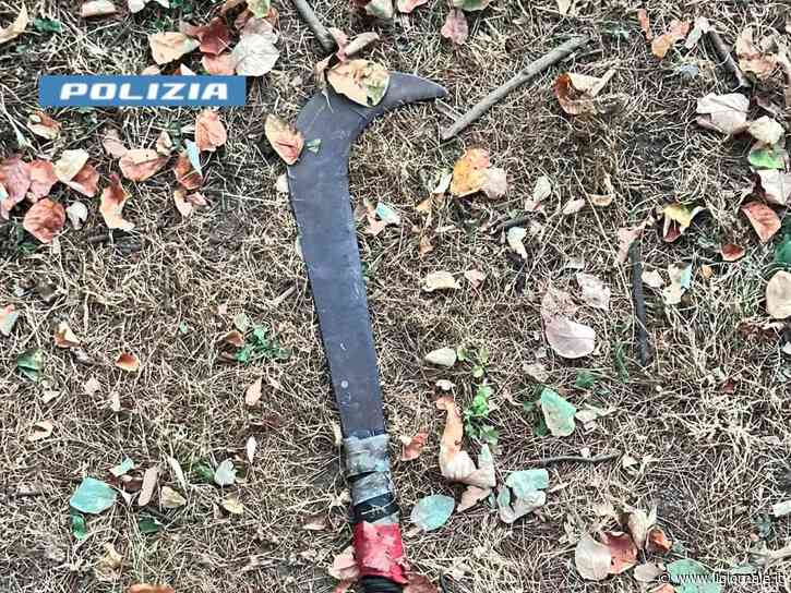 La rissa e la roncola contro l'agente. Irregolare fermato col taser