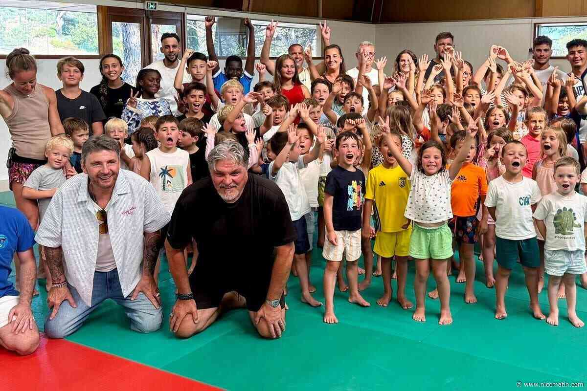 « Il a donné son analyse technique sur un mouvement » : l’ex-champion olympique David Douillet rend visite aux jeunes judokas de Sainte-Maxime