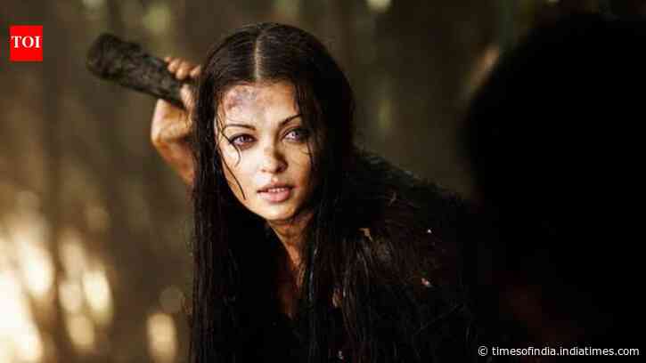 Aishwarya's stunt double recalls scary 150-feet cliff jump during 'Raavan' shoot
