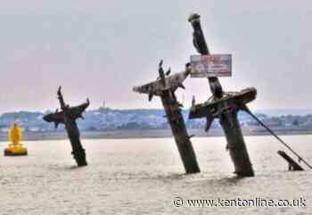 Bomb ship’s iconic masts to be sent to tourist attraction