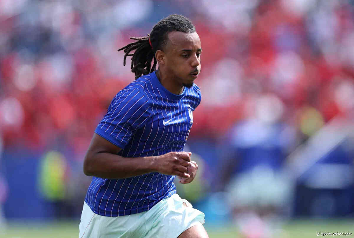 Bayern Munich not pursuing move for Barcelona defender contrary to rumours
