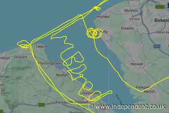 Pilot writes ‘I’m bored’ across sky near Liverpool during test flight