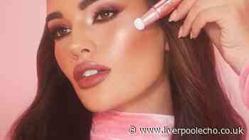 Charlotte Tilbury fans save £40 on contour wands in huge summer sale