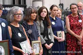 Legal challenge over 1994 Chinook crash should continue, High Court told