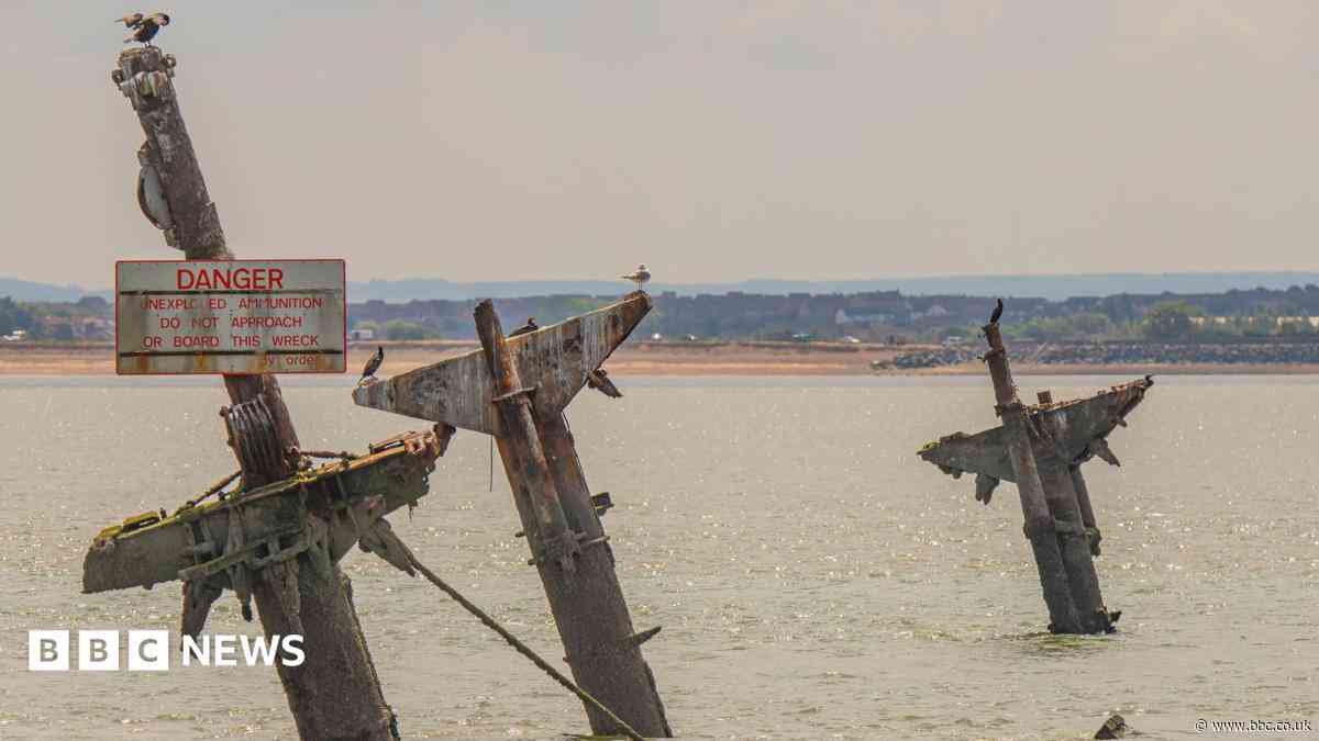 Masts to be removed from bomb-laden shipwreck