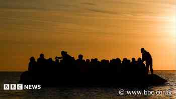 Record 128 people cross Channel in one small boat