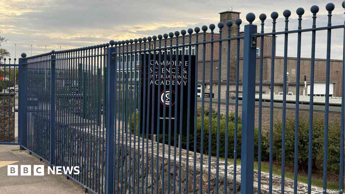 School trust to dissolve after discipline concerns