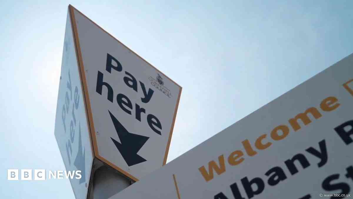 Most Cornwall Council-run car parks to go cashless
