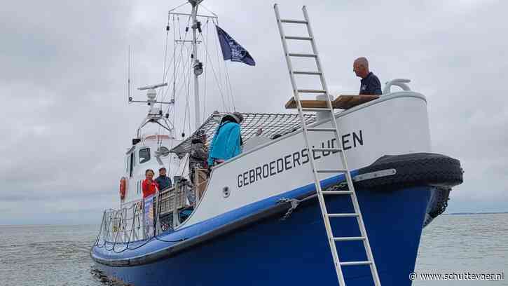 Reddingboot Gebroeders Luden vaart weer na motorrevisie
