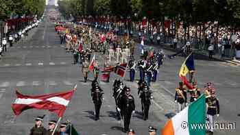 Acht Nederlandse militairen lopen met Oekraïnecoalitie mee in Franse parade