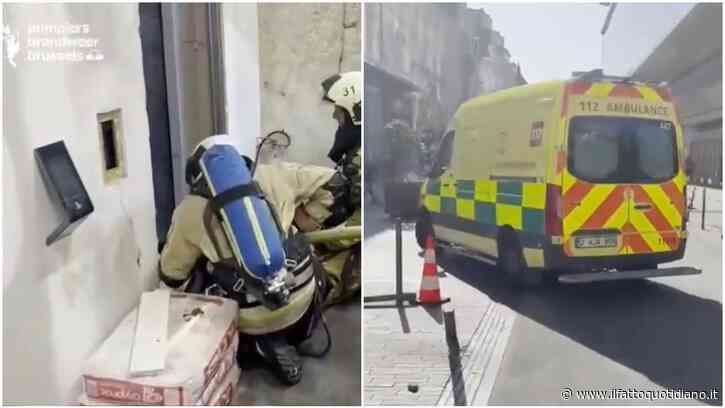 Incendio in un edificio al centro di Bruxelles, morti e dispersi. Alcune vittime trovate in un ascensore