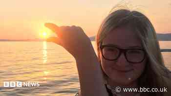 Action on bullying 'might have saved my daughter'