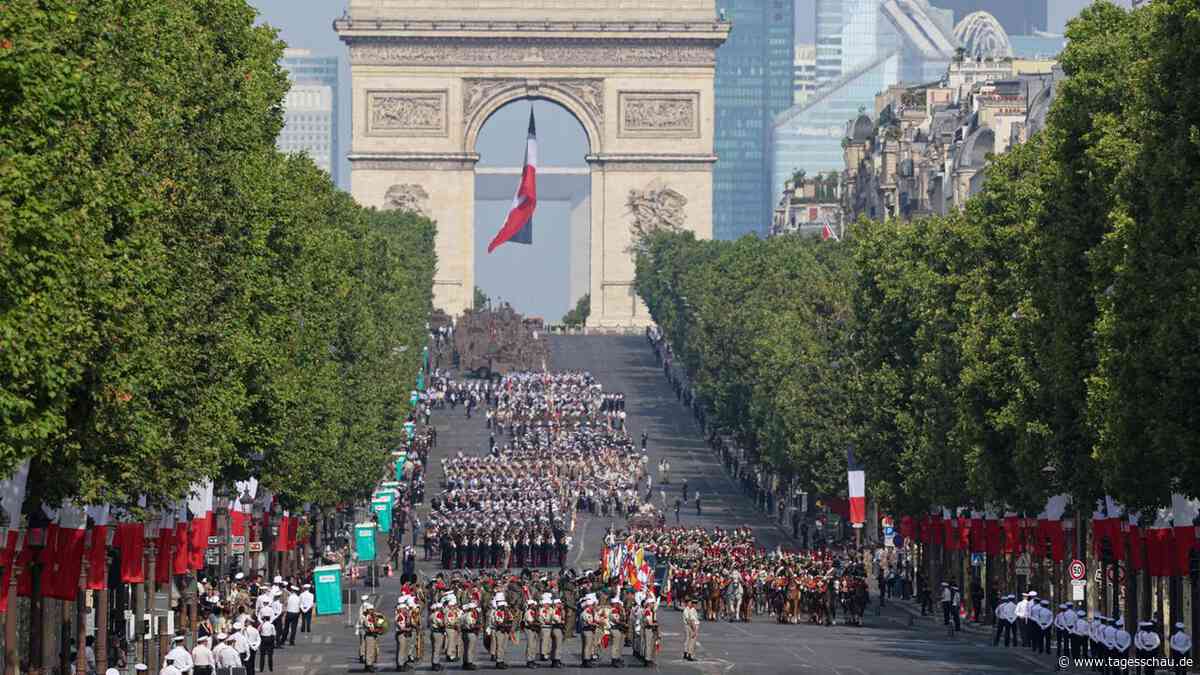 Frankreich setzt mit Militärparade Zeichen für Ukraine-Unterstützung