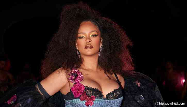 Rihanna Calls Herself “Rusty” During Surprise JAŸ-Z Guest Appearance