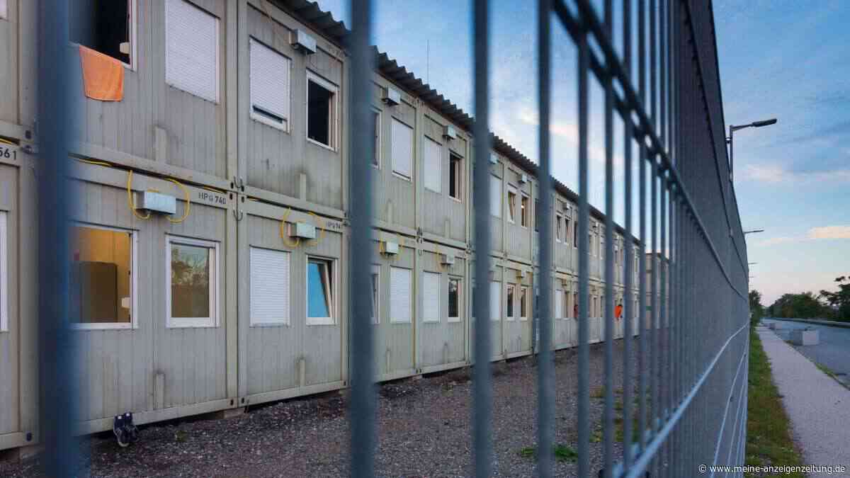Frauen im Abschiebezentrum fühlen sich unsicher – Männer spähten nachts in ihre Schlafzimmer