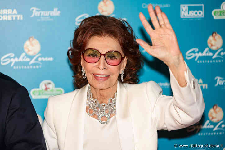 “In queste ore stanno circolando tante notizie su mia zia Sophia Loren, non è ricoverata in ospedale”: Alessandra Mussolini smentisce le indiscrezioni sulla salute della zia