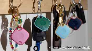 Bluetooth trackers for luggage and keys beat Apple AirTags for £13.75