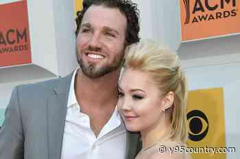 RaeLynn Files For Divorce From Josh Davis