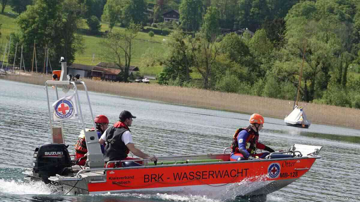 Wegen Wetterumschwung: Großeinsatz am Tegernsee wegen zwei Personen auf einem SUP