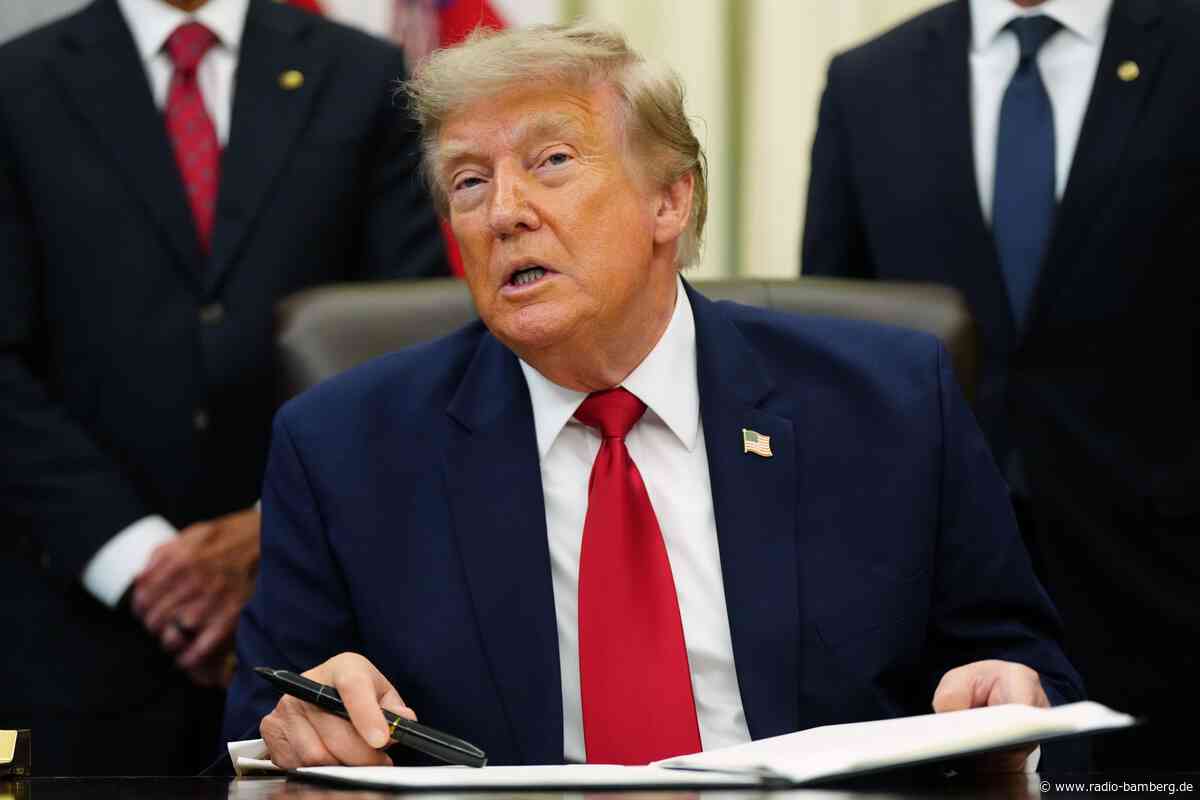 Straße von Hormus: Trump rückt von Gebührenidee wieder ab