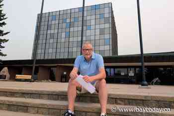 Councillor Jamie Lowery officially files nomination papers for mayoral bid