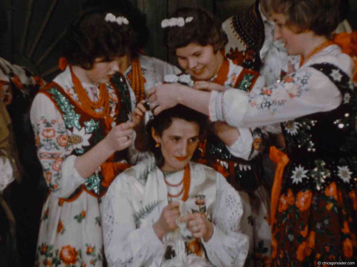 Home movies tell the story of Chicago’s Polish diaspora