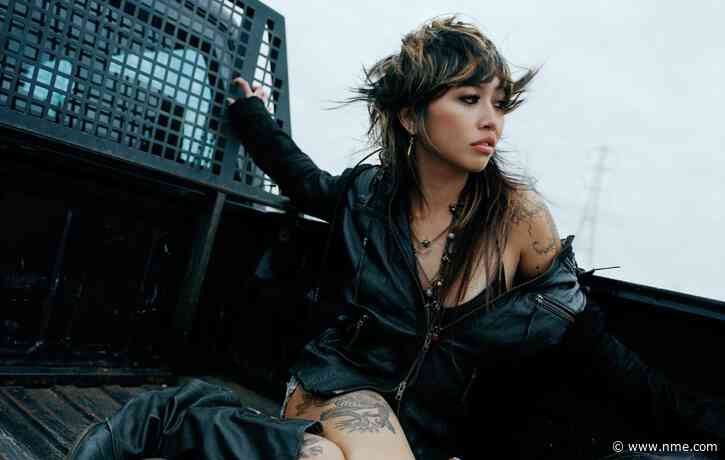 Beabadoobee shares fuzzy new song ‘Switchblade’