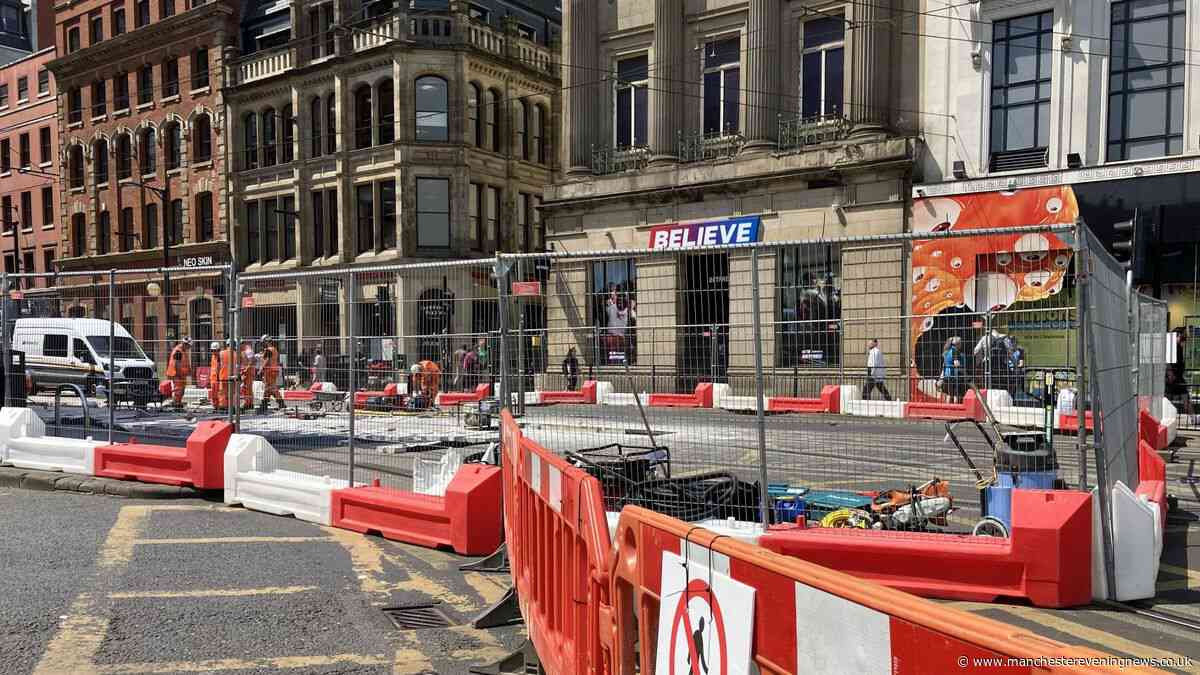 Mancs react to first day of 'tramageddon' with commutes home disrupted