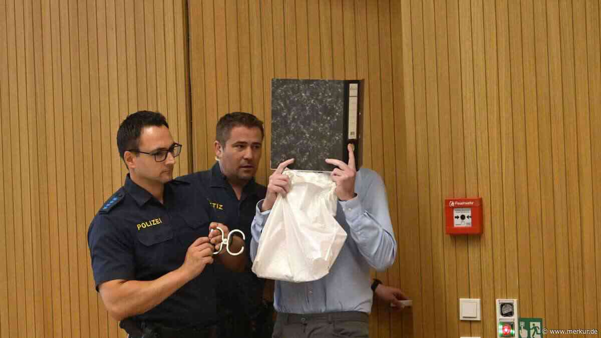 Stiefmutter mit 70 Messerstichen getötet: 25-Jähriger muss elf Jahre in Haft – „Wirst du mir nie verzeihen“