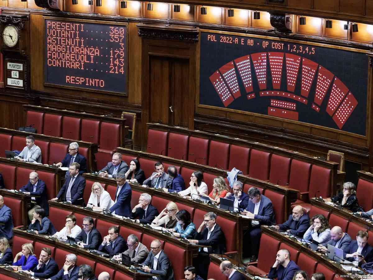 Bagarre sui franchi tiratori: è guerra di accuse