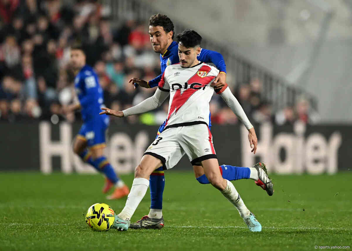 Update On Chelsea And Their Pursuit Of This La Liga Full-Back: What Should Alonso Do?