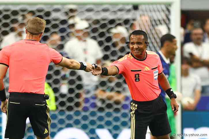 France vs Spain hit with unexpected delay after referee mishap