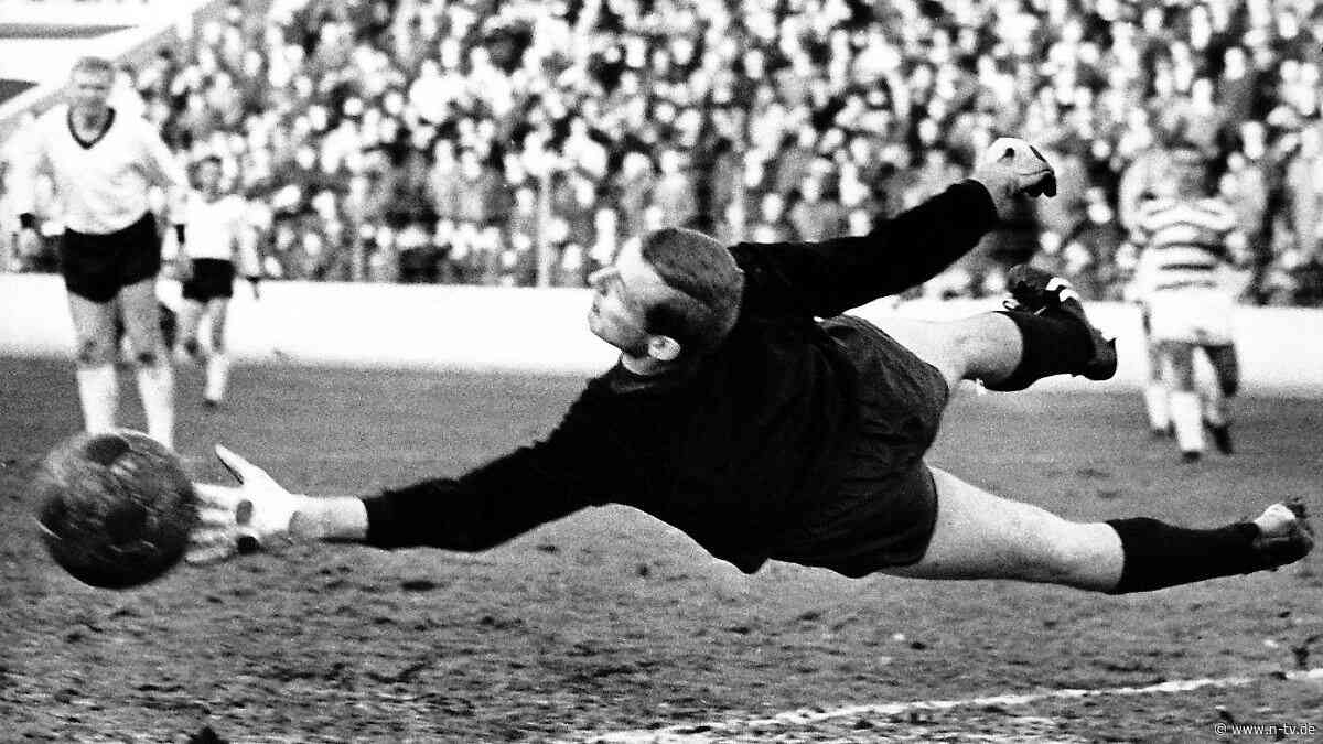 Er schrieb Geschichte: Ex-Nationaltorwart Manfred Manglitz ist tot
