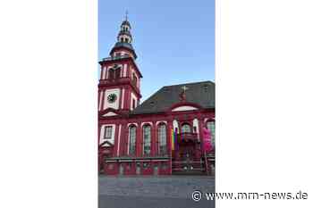 Mannheim – Fahnenmast mit Regenbogenflagge vor St. Sebastian-Kirche abgesägt