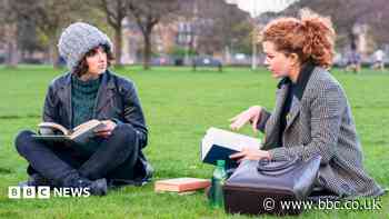 Starting uni? What you need to know about the meningitis B vaccine in Scotland