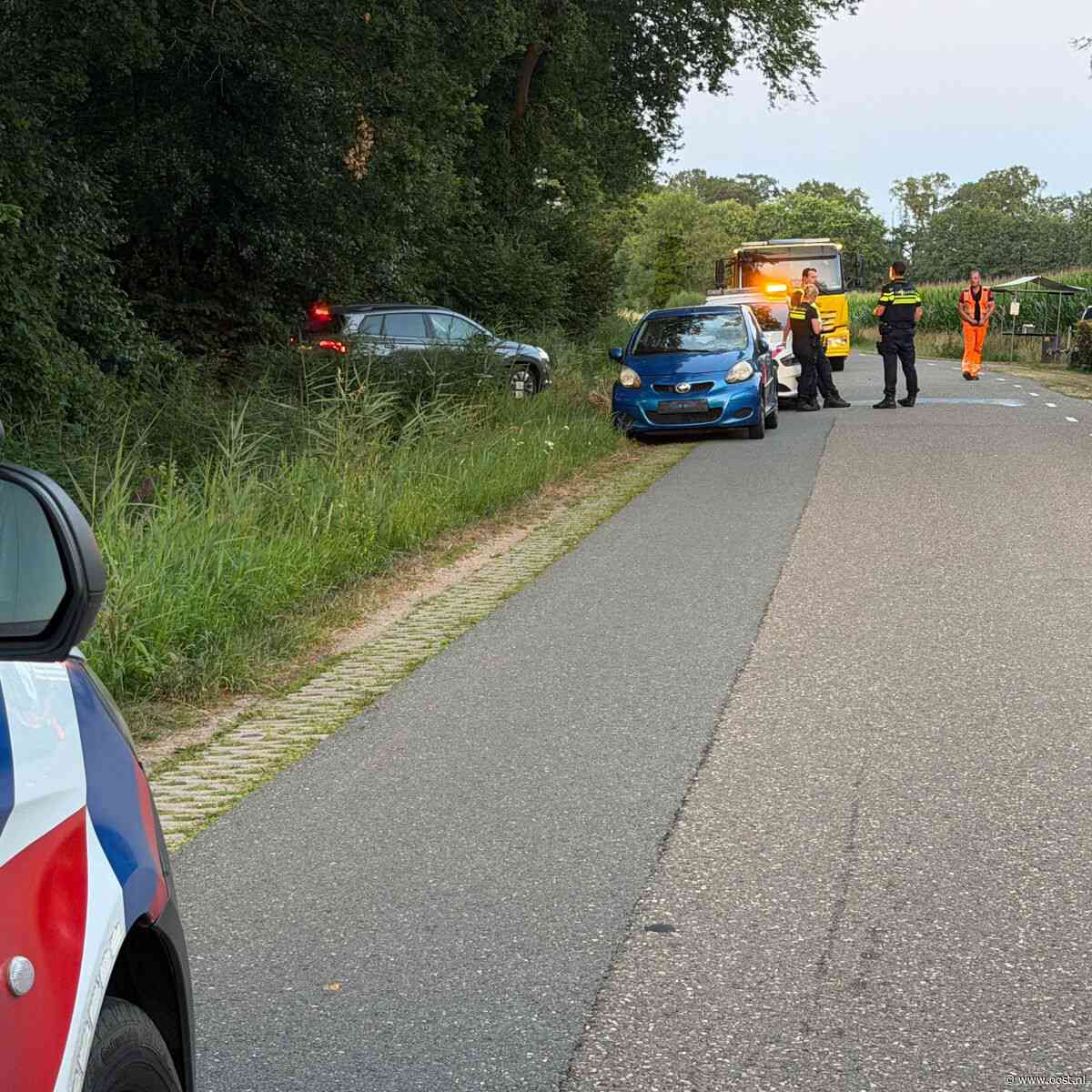 Wielrenner met spoed naar ziekenhuis na aanrijding met auto