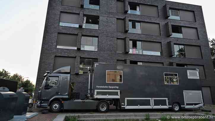 Groot politieonderzoek in appartement in Tilburg na overlijden persoon