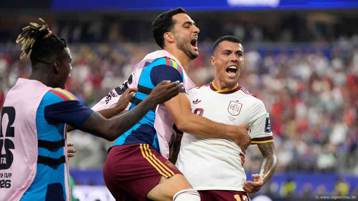 2:0-Sieg gegen Frankreich: Spanien erreicht WM-Finale