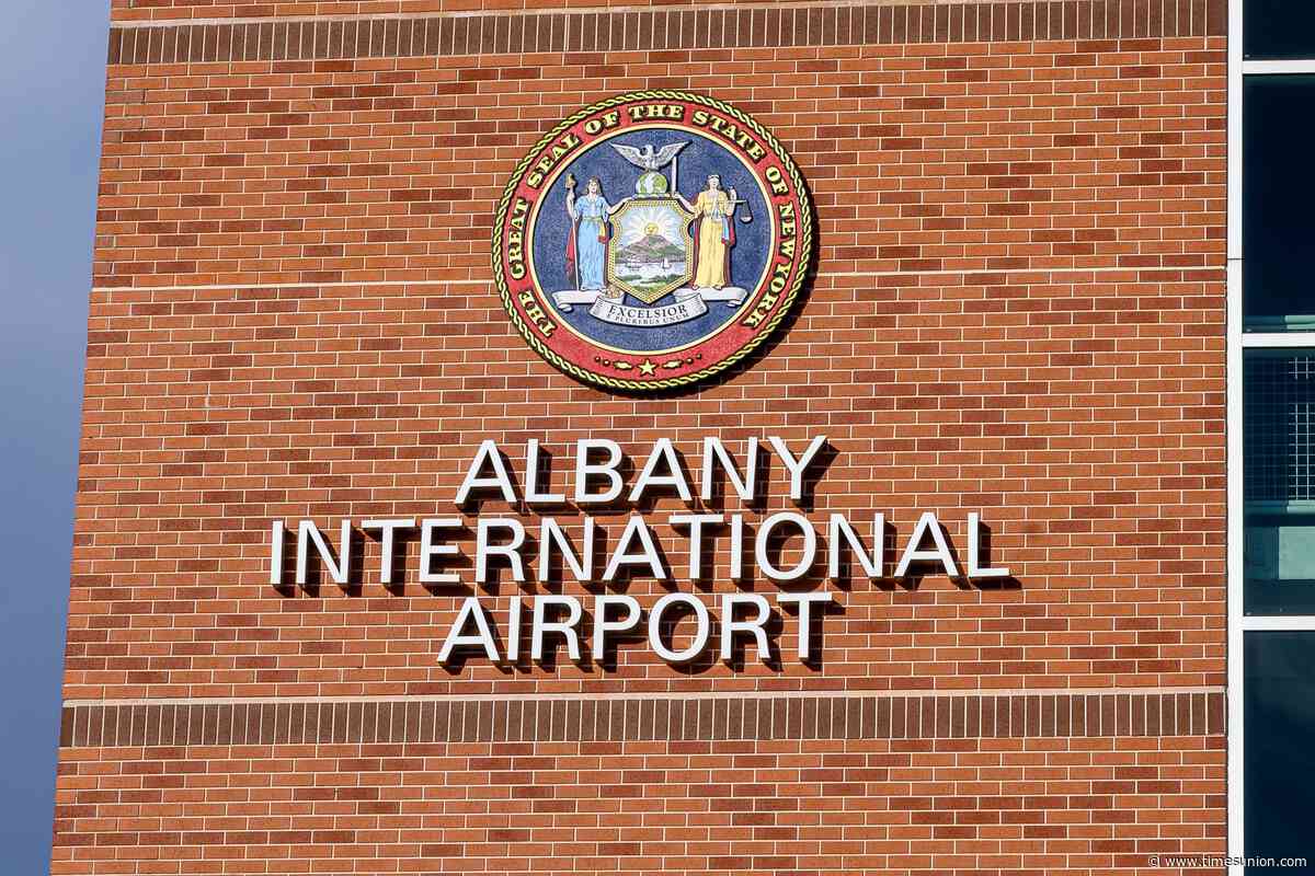 Albany airport hit by power outage at hangars, traffic light