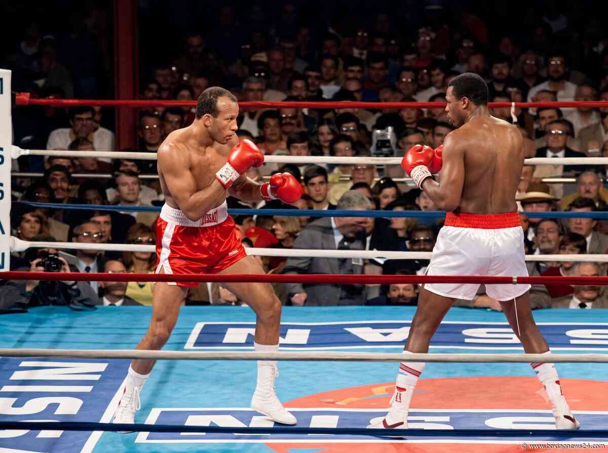 Larry Holmes Breaks Down Bonecrusher Smith, Stays Perfect