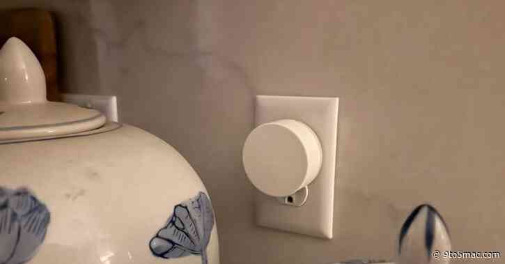 MagSafe Monday: The Twelve South PowerBug clears your counters