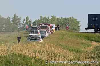 Sheriff’s officer dies in collision with train