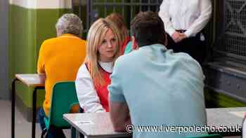 Coronation Street legend's return 'sealed' to save Sarah from prison