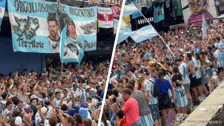 Argentina hizo masivo banderazo en Atlanta con "minuto de silencio" a Francia