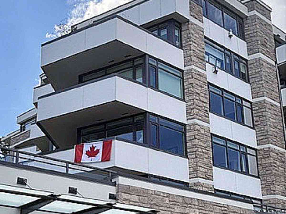 B.C. couple refuse to remove Canadian flag from balcony after strata council demand